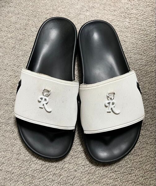 ラフシモンズ アストラ サンダル ロゴチャーム シャワーサンダル