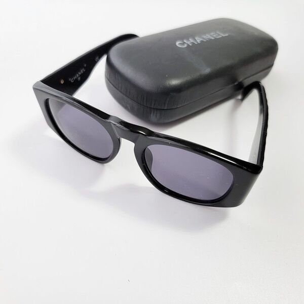 CHANEL シャネル サングラス ココマーク マトラッセ 01450 94305 ブラック