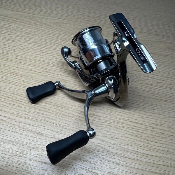 ダイワ 22イグジスト LT 2500S-DH DAIWA EXIST スピニングリール No.10493