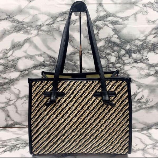 GIANNICHIARINI ジャンニキャリーニ マルッチェラトートバッグ ハンドバッグ サマーバッグ 肩掛けショルダー