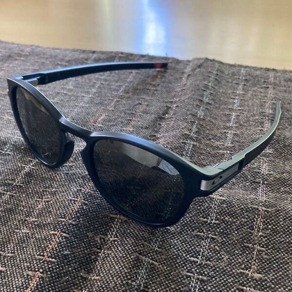 Oakley Latch サングラス