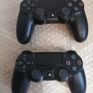 美品 PS4 ワイヤレスコントローラー(DUALSHOCK4) ジェット・ブラック CUH-ZCT2J 2台