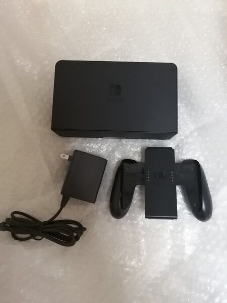 美品 SWITCH 有機 EL モデル ネオンブルー レッド ドック グリップ ACアダプター