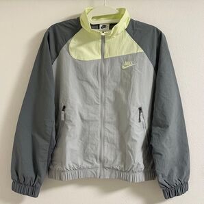 NIKE ジャケット グレーライム 160