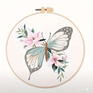 フランス刺繍 刺繍キット 簡単 初心者 蝶々 ちょうちょ バタフライ 花柄 ホワイト