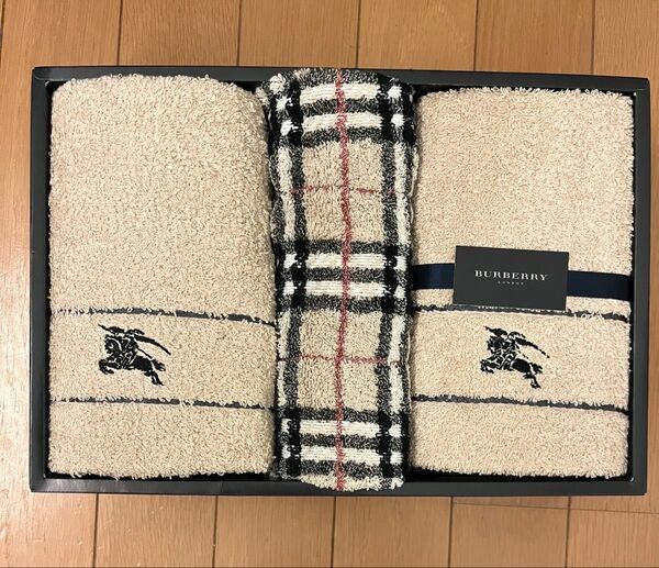 BURBERRY タオルセット 3枚セット 未使用