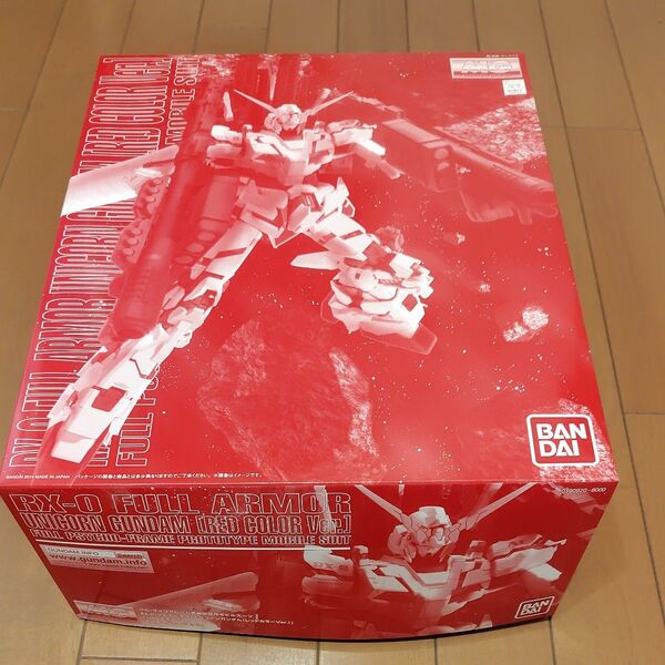 RX-0 フルアーマー・ユニコーンガンダム(レッドカラーVer.) プレミアムバンダイ限定 (1/100スケール MG