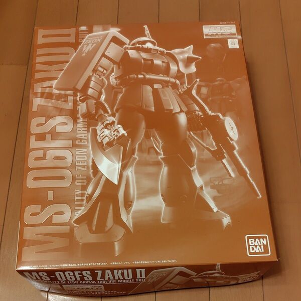 MS-06FS ガルマ・ザビ専用 ザクII プレミアムバンダイ限定 (1/100スケール MG 機動戦士ガンダムMSV