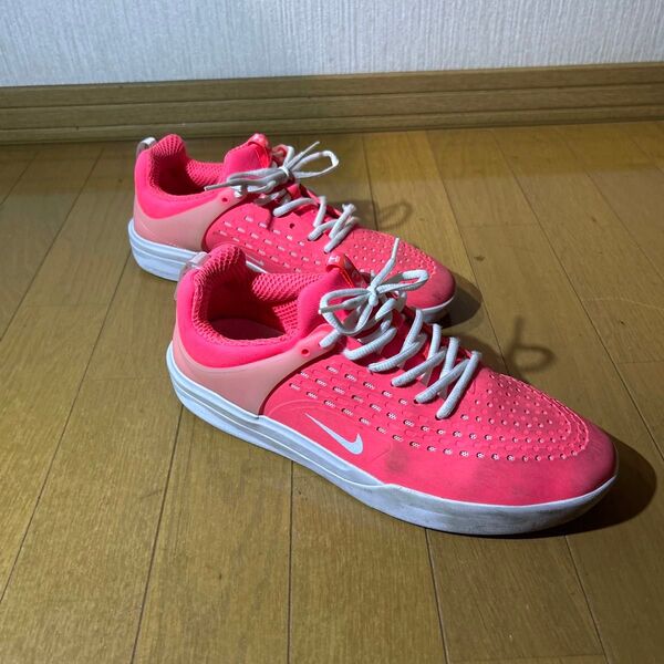 NIKE ZOOM NYJAH 3 スニーカー Nike