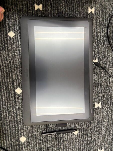 ワコム 液タブ 液晶ペンタブレット Wacom Cintiq 16 FHD