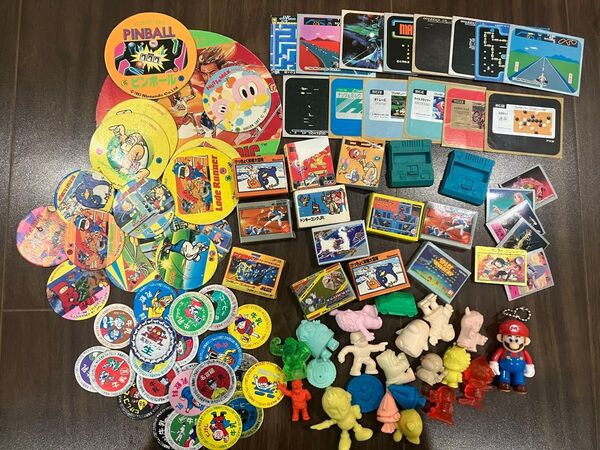 ファミコン レトロ フィギュア 消しゴム メンコ アマダ 引き物 エレキ マグネット ガチャ 駄玩具