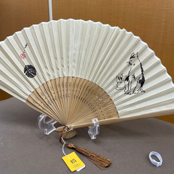 竹久夢二 シルク扇子 扇子 夏 うちわ 団扇 和装小物 せんす ねことまり ネコ 猫 ねこ