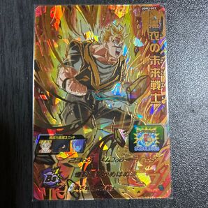 スーパードラゴンボールヒーローズUGM3UR黒衣の未来戦士