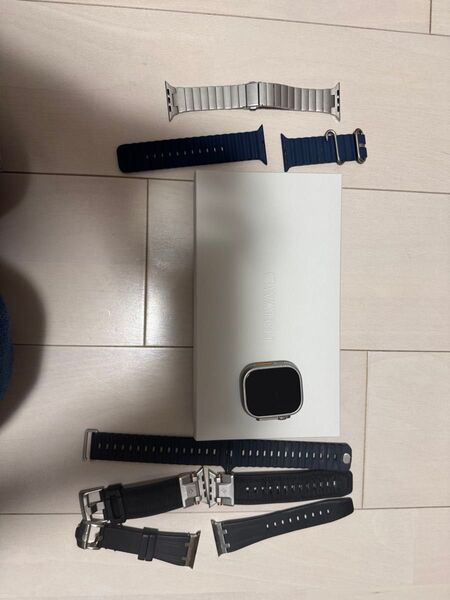 Apple Watch Ultra 2 GPS+Cellular 49mm チタニウム+バンド5本セット(バッテリー100%)