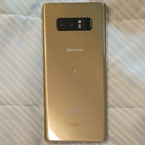 美品 Galagxy Note 8 メープルゴールドドコモ版 sペン付属 シムロック解除済み 6.3インチ