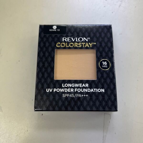 レブロン カラーステイ ロングウェア UV パウダー ファンデーション 01