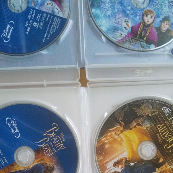 ディズニーDVDにキズ実写、美女と野獣とDVDにキズ、アナと雪の女王 音声映像は、正常に動作しました。BLは、キズあり。2本組