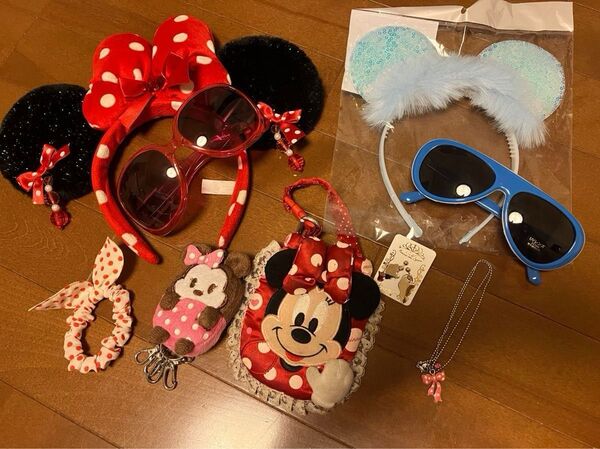 まとめ売りお買い得 可愛いディズニーグッズなど他 ミニーグッズ 水玉柄 アクセサリー ファブリック マウス カチューシャなど 限定