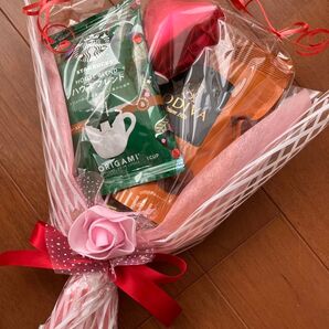 バルーンブーケ お菓子ブーケ GODIVA 誕生日 発表会 お礼