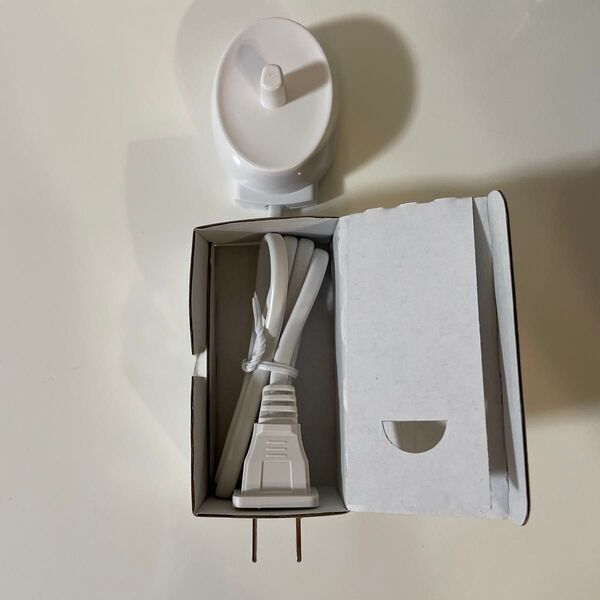 【新品未使用】ブラウン BRAUN Oral-B電動歯ブラシ用充電器 Type 3757