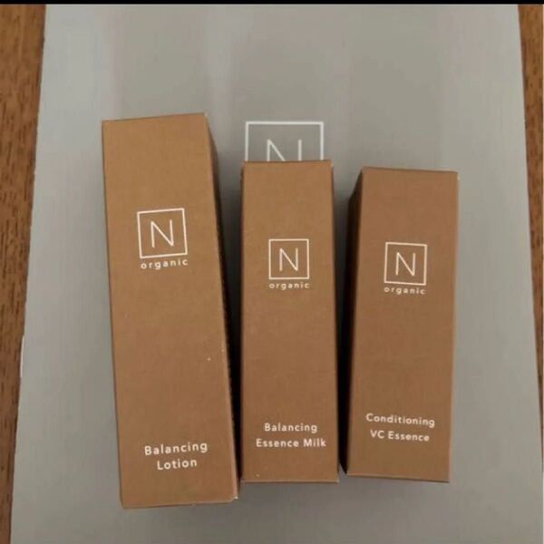 Nオーガニック ベーシック ローション、ミルク、VCエッセンスミニ3点セット