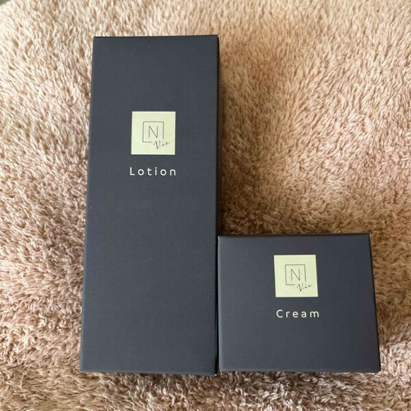 NオーガニックVieローション100ml、バリアクリーム47g