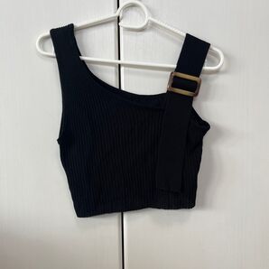 SUREVE ノースリーブ トップス Tシャツの上に着ると可愛いです!
