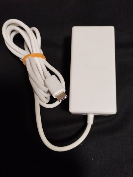 ACアダプタ 08 USB タイプC ドコモ セレクト ホワイト