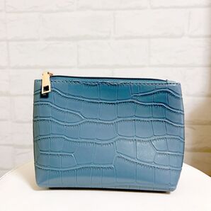 72【新品】フェイクレザー ポーチ