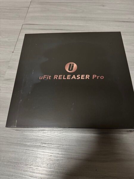 マッサージガン uFit RELEASER Pro 定価39,800円 未開封 未使用 新品 筋膜リリースガン