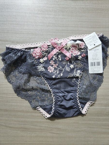 新品 リサマリ レギュラーショーツ