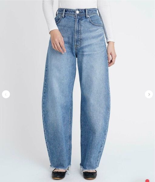 YANUK ヤヌーク LAURA ローラ Curve Tapered カーブテーパード 25 ブルー cub 57141314