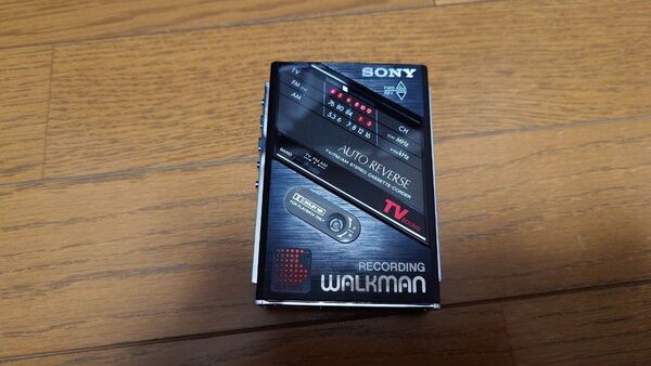 SONY WALKMAN WM-F202 録音機能付き 電池ケースはなし・・・