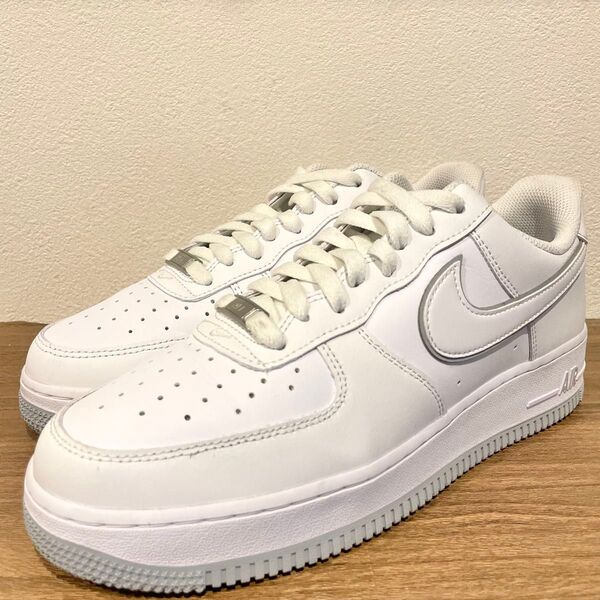 NIKE AIR FORCE 1 '07 ナイキ エア フォース ワン ホワイト グレー メンズ ローカットスニーカー