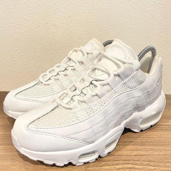 NIKE W AIR MAX 95 WHITE ナイキ エア マックス 95 トリプルホワイト レディース DH8015-100