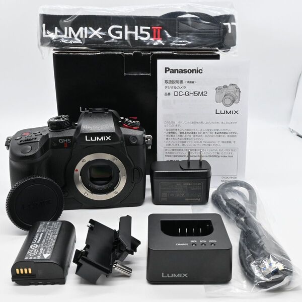 ★ほぼ新品★Panasonic LUMIX GH5II ボディ DC-GH5M2 ショット数 44回