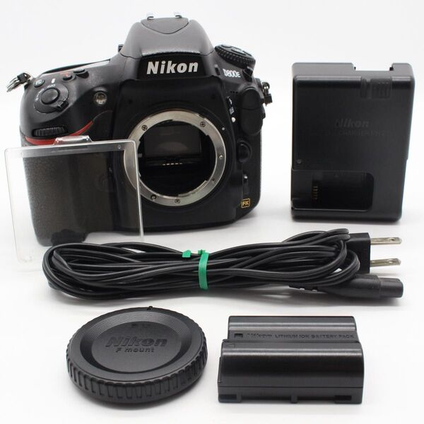 Nikon D800E ボディ ショット数 14581回