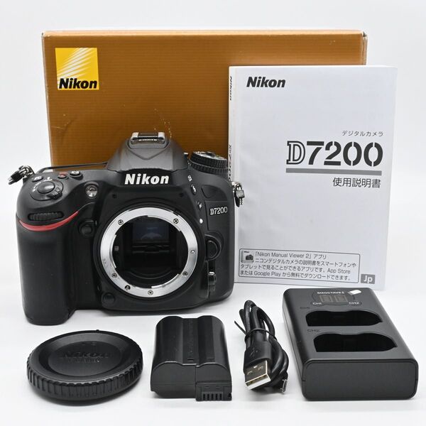 Nikon D7200 ボディ ショット数 32545回