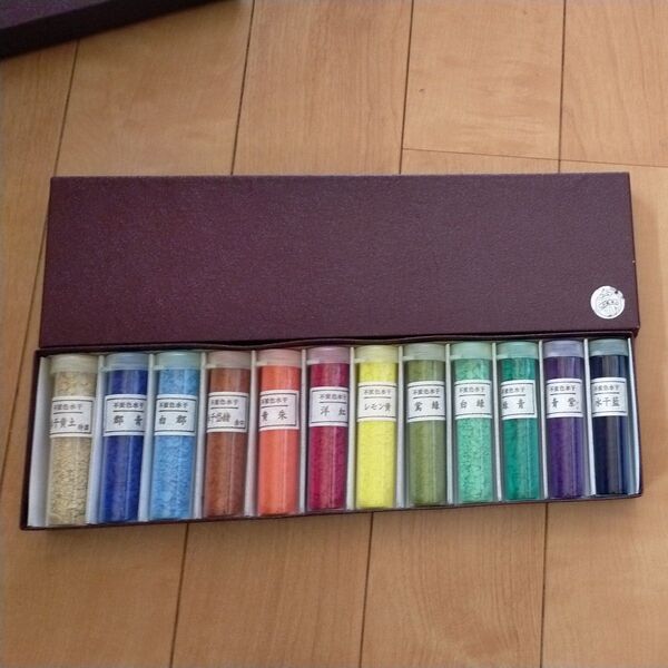 値下げ 新品 12色 上羽絵惣 水墨画絵具 水干絵具 管瓶入り12 セット 未使用 うえばえそう 水千 高級