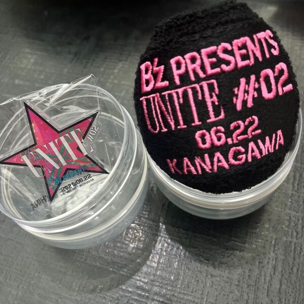 B’z UNITE UNITE#02 6月22日限定アクリルスタンド 限定リストバンドセット 【新品・未開封】