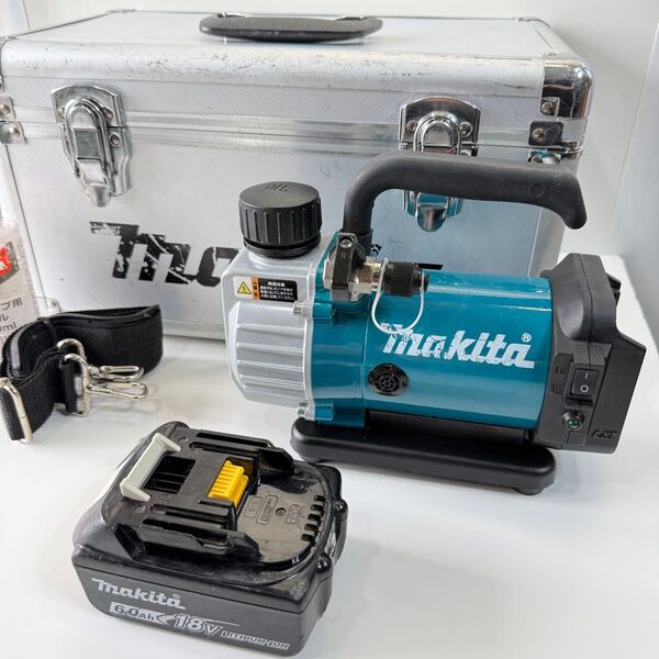 中古美品 マキタ コードレス真空ポンプ VP180D バッテリー 専用ケース付