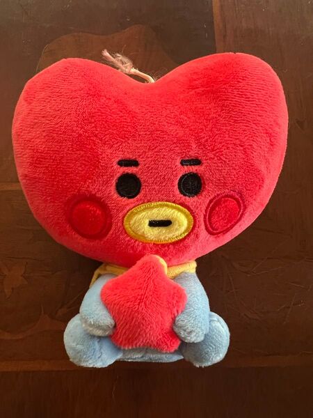 BT21 TATA ぬいぐるみ