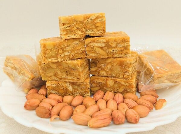 ピーナッツバター入りのヌガークッキー(花生Q餅)