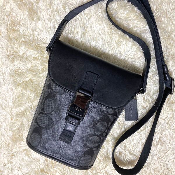 【極美品】コーチ COACH ショルダーバッグ レザー 本革 PVC グレー ブラック カメラバッグ シグネチャー 斜め掛け