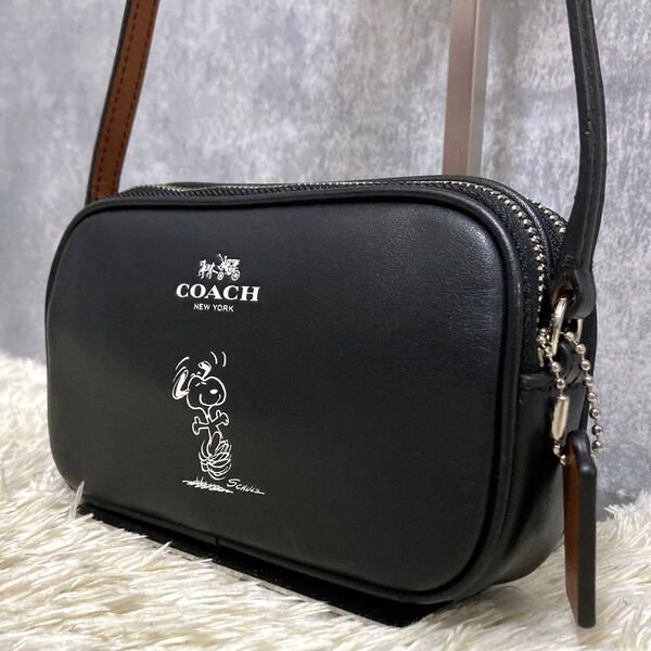 【極美品】COACH コーチ SNOOPY スヌーピー コラボ ショルダーバッグ レザー 黒 斜め掛け ダブルファスナー