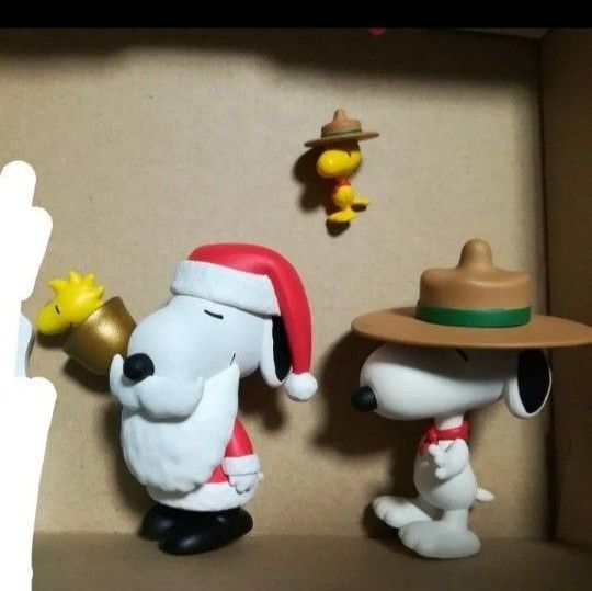 UDF PEANUTS フィギュア メディコムトイ ピーナッツ スヌーピー ビーグルスカウト クリスマス サンタクロース