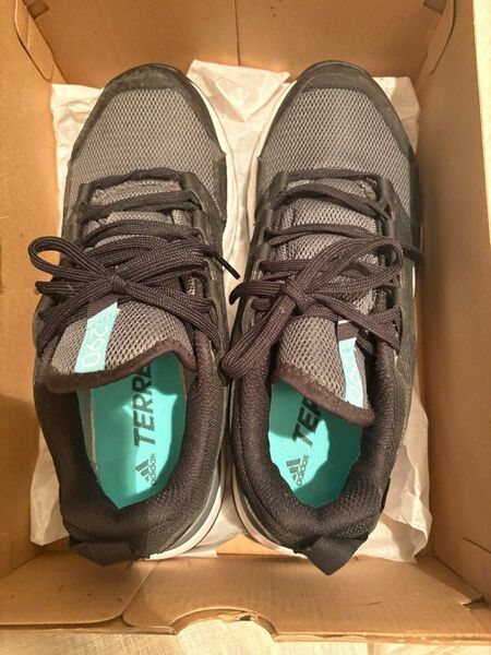 adidas TERREX GTX ゴアテックス アディダス 防水 スニーカー