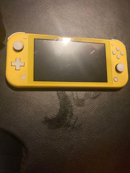 大幅値下げ中!当日発送!Nintendo Switch Lite イエロー ニンテンドースイッチライト 動作確認済み