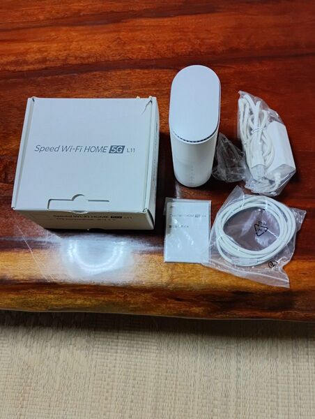 Speed Wi-Fi HOME G5 L11 ZTE Corporation ホワイト【スピード ワイファイ ホーム】