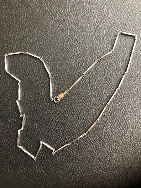 ホールマーク プラチナ刻印 pt900切子ネックレス アクセサリー ケース付き 送料無料